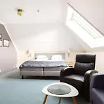 Sure By Western Ole Tobias 3* Mo i Rana