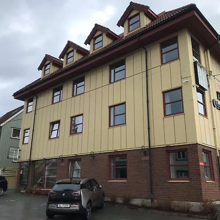 Sure By Western Ole Tobias מלון 3*