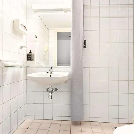 Sure By Western Ole Tobias Hotel 3*