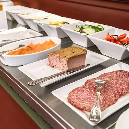 Hotel Sure By Western Ole Tobias 3*