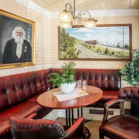 מלון Sure By Western Ole Tobias 3*