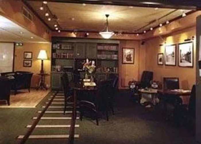 Sure By Western Ole Tobias Hotel 3*